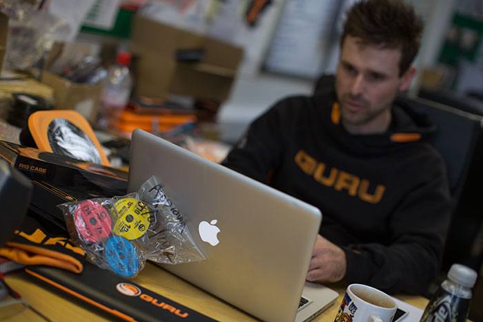 Er wordt samen met brandmanager Adam Rooney ook gewerkt aan producten voor Guru.
