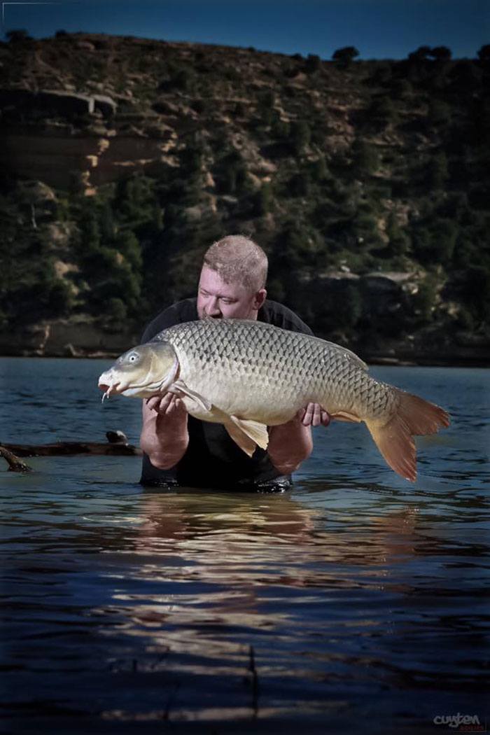 Lex Cuyten met een fraaie Ebro schub.