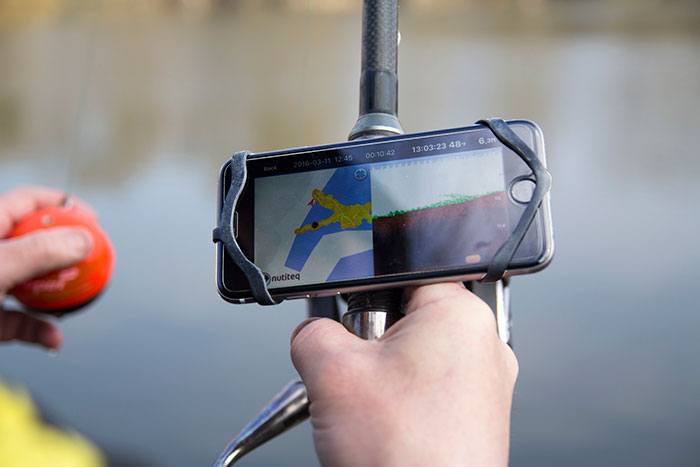Ook de nieuwe Deeper stuurt de informatie door naar je smartphone.