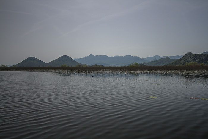 De twee bergen in het natuurgebied die bekend staan als de borsten
