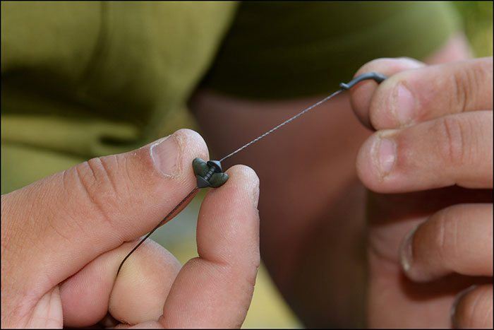 Stap 10: Kneed de putty op de Putty Holder.